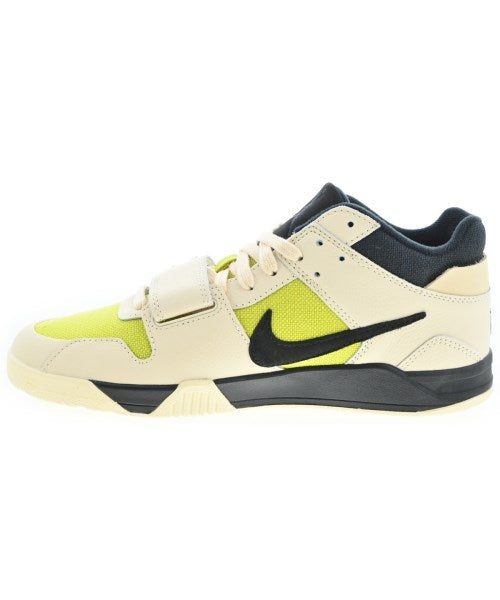 NIKE 運動鞋