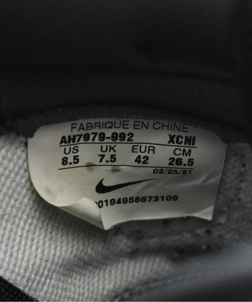 NIKE 運動鞋
