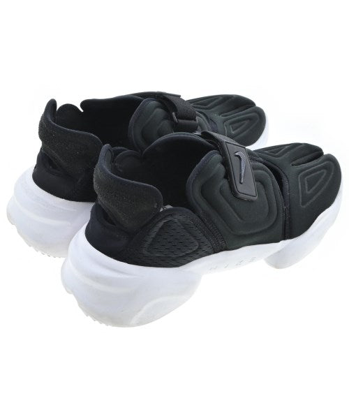 NIKE 運動鞋