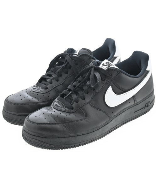 NIKE 運動鞋
