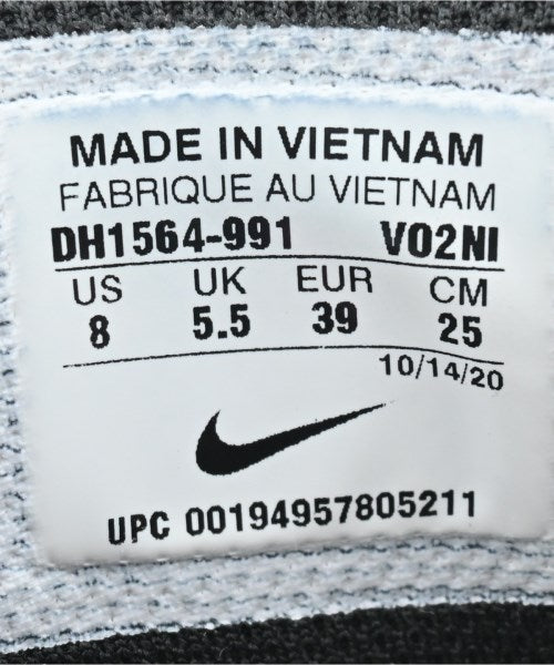 NIKE 運動鞋