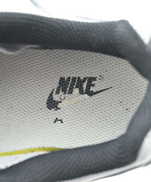 NIKE 運動鞋