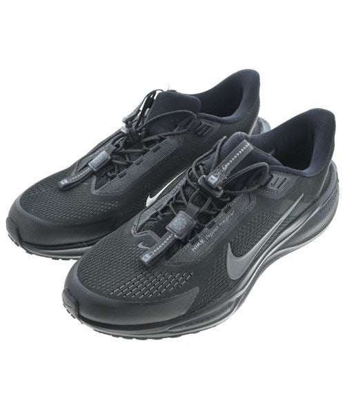 NIKE 運動鞋