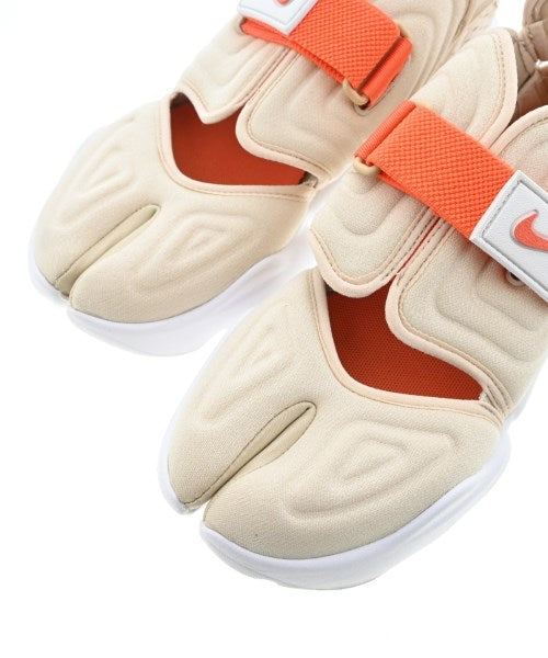 NIKE 運動鞋