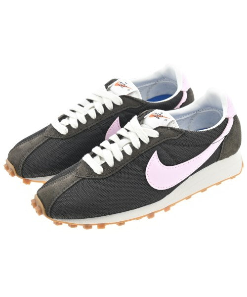NIKE 運動鞋