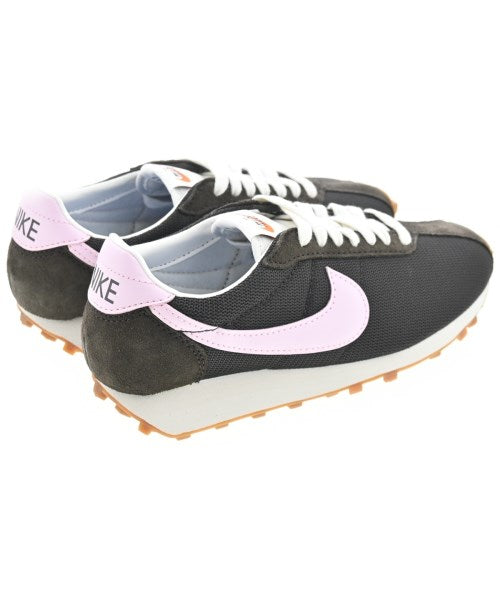 NIKE 運動鞋