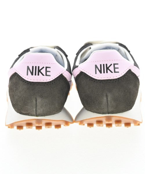 NIKE 運動鞋