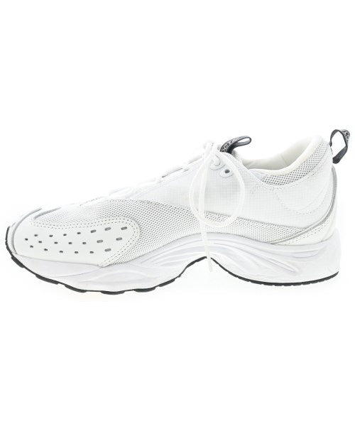 NIKE 運動鞋