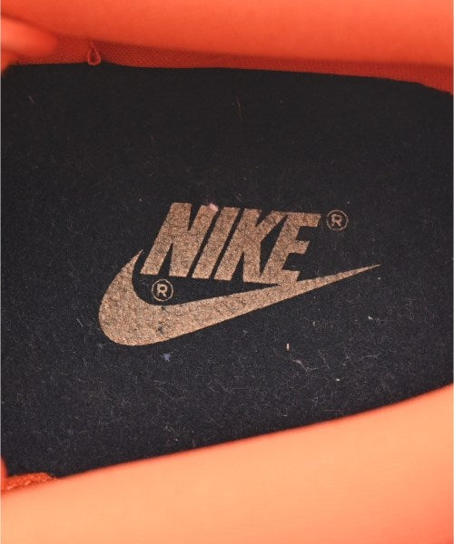 NIKE 運動鞋