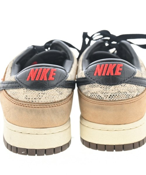 NIKE 運動鞋