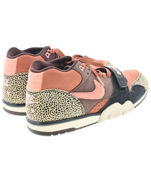 NIKE 運動鞋