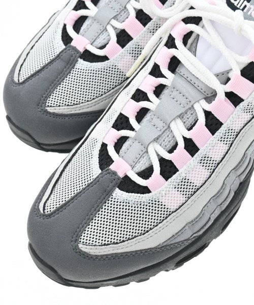 NIKE 運動鞋