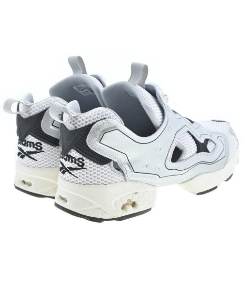 Reebok 運動鞋