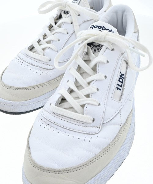 Reebok 運動鞋