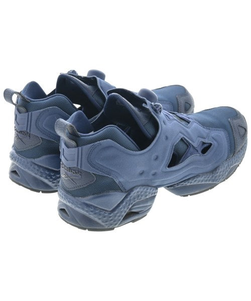 Reebok 運動鞋
