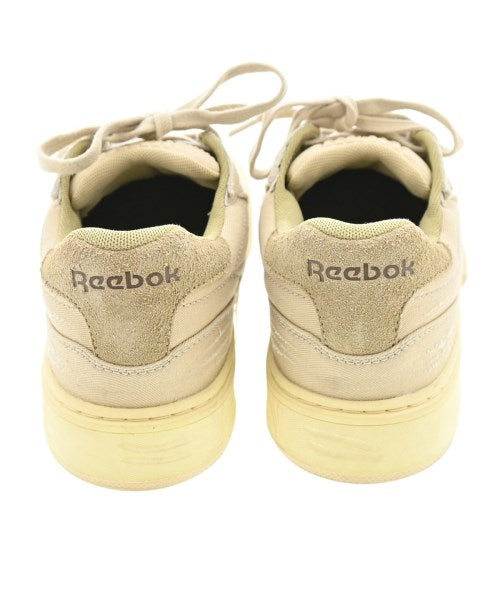 Reebok 運動鞋