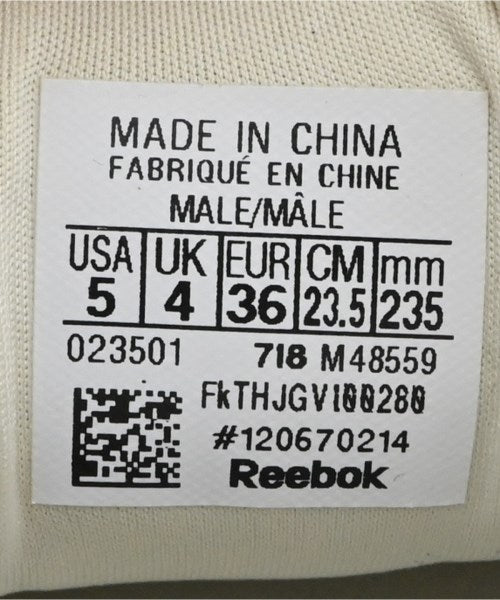 Reebok 運動鞋