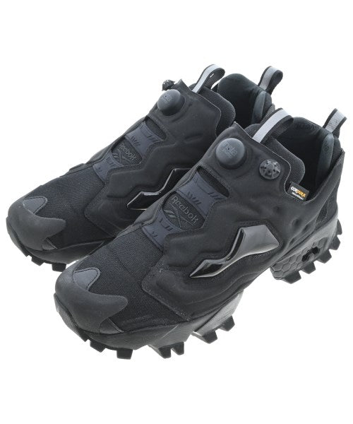 Reebok 運動鞋