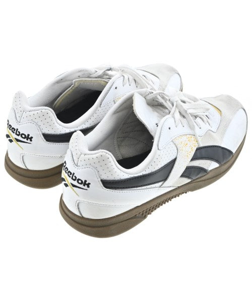 Reebok 運動鞋