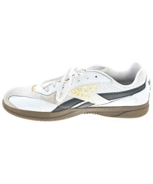 Reebok 運動鞋