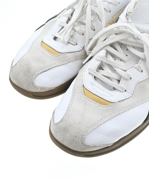 Reebok 運動鞋