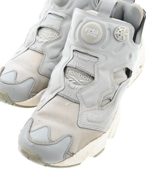 Reebok 運動鞋