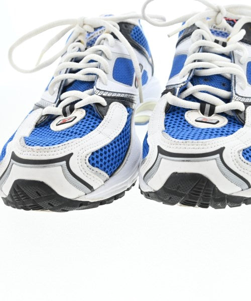 Reebok 運動鞋