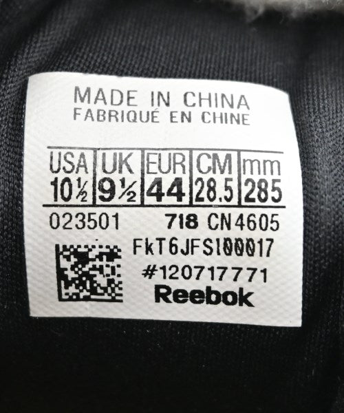 Reebok 運動鞋