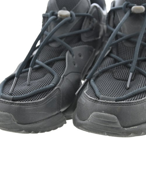 Reebok 運動鞋