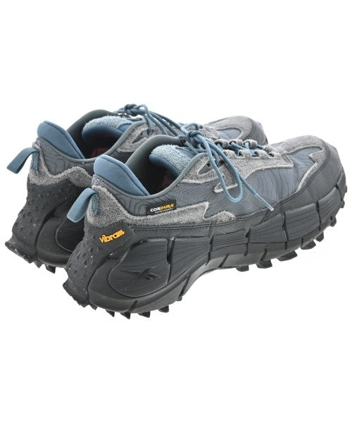 Reebok 運動鞋