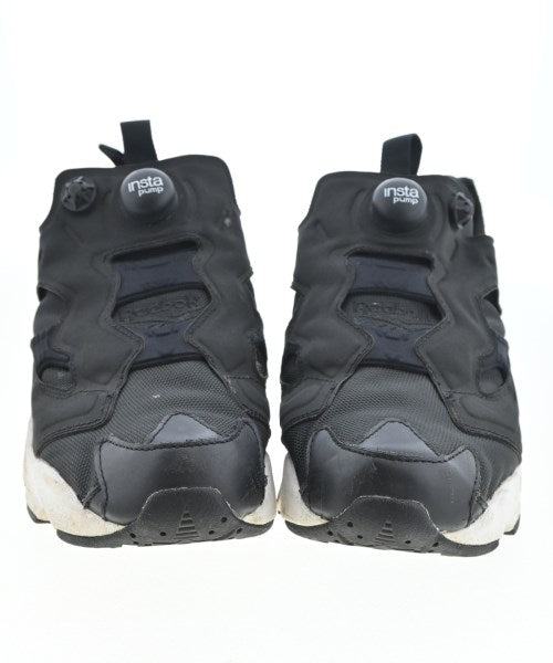 Reebok 運動鞋
