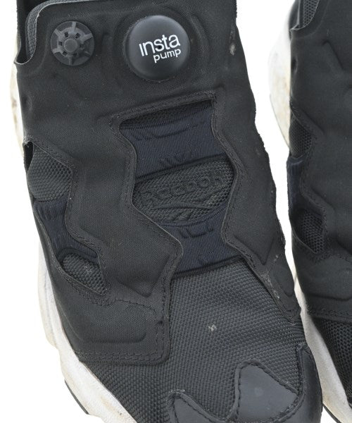 Reebok 運動鞋