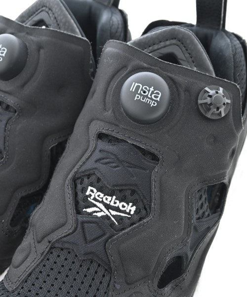 Reebok 運動鞋