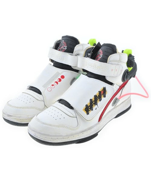 Reebok 運動鞋