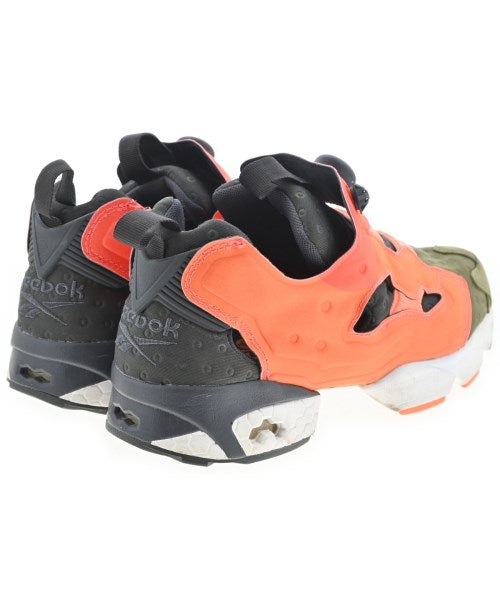 Reebok 運動鞋