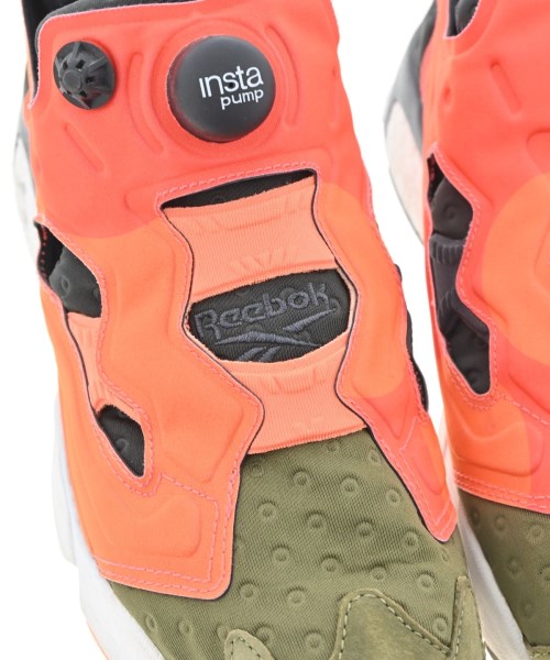 Reebok 運動鞋