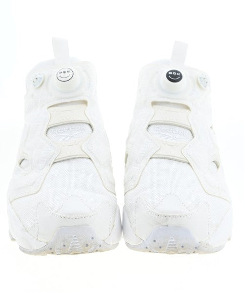 Reebok 運動鞋