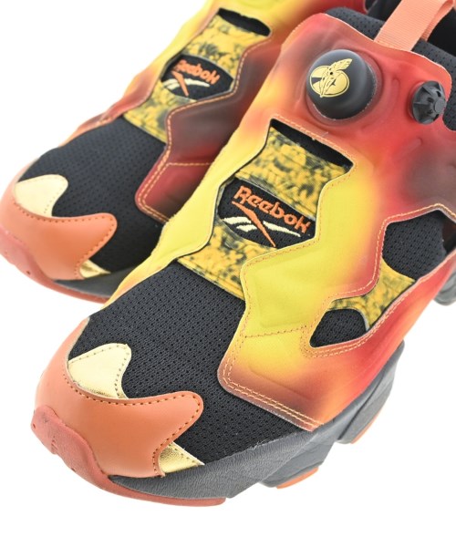Reebok 運動鞋