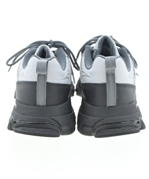 Reebok 運動鞋