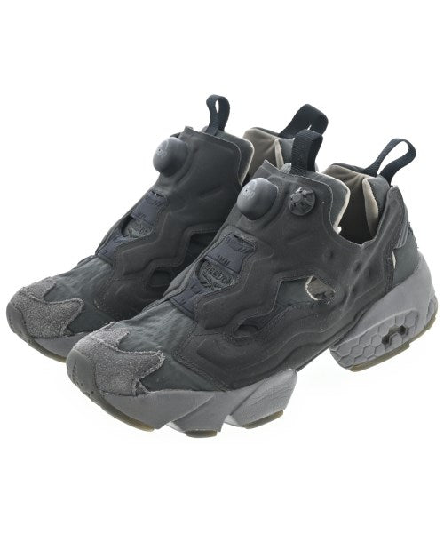 Reebok 運動鞋