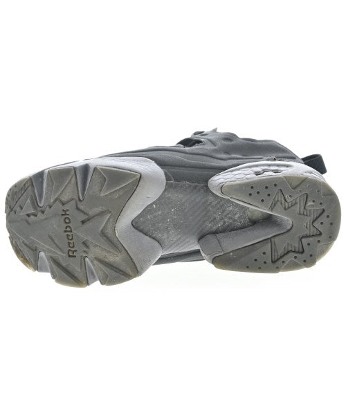 Reebok 運動鞋