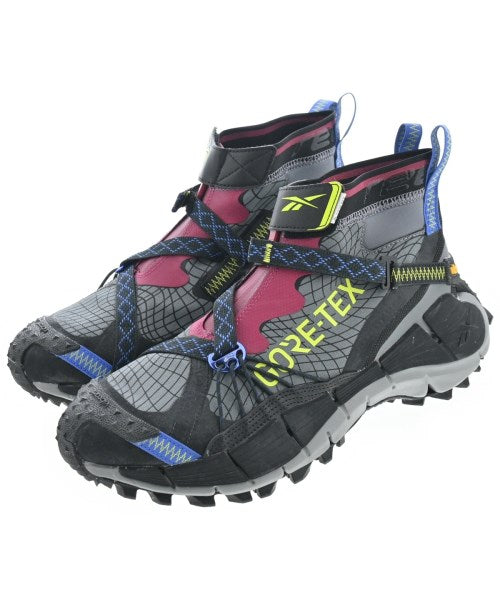 Reebok 運動鞋