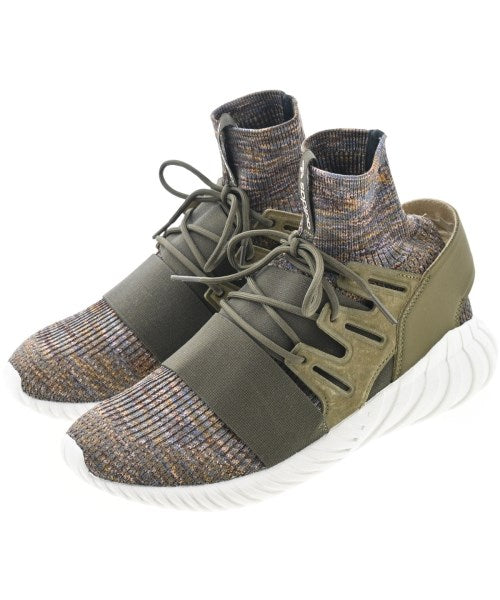 adidas 運動鞋