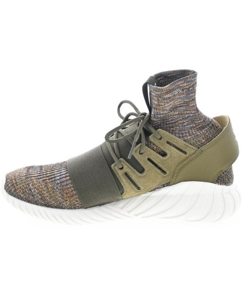 adidas 運動鞋