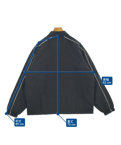 adidas 羽絨夾克/背心