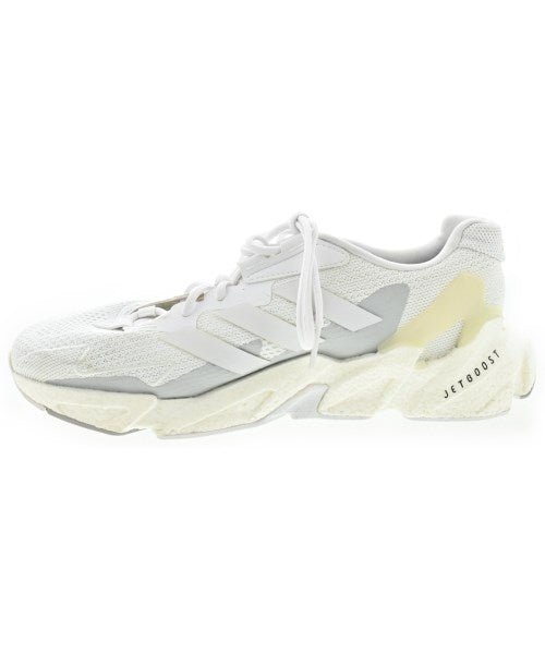 adidas 運動鞋