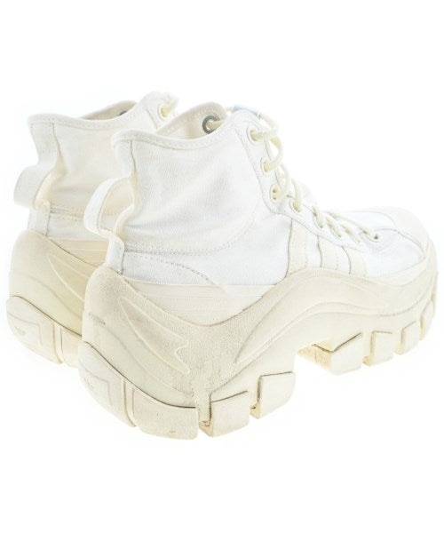 adidas 靴子