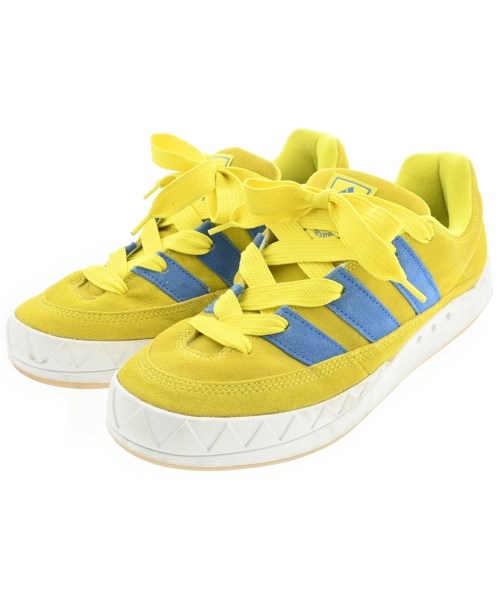 adidas 運動鞋
