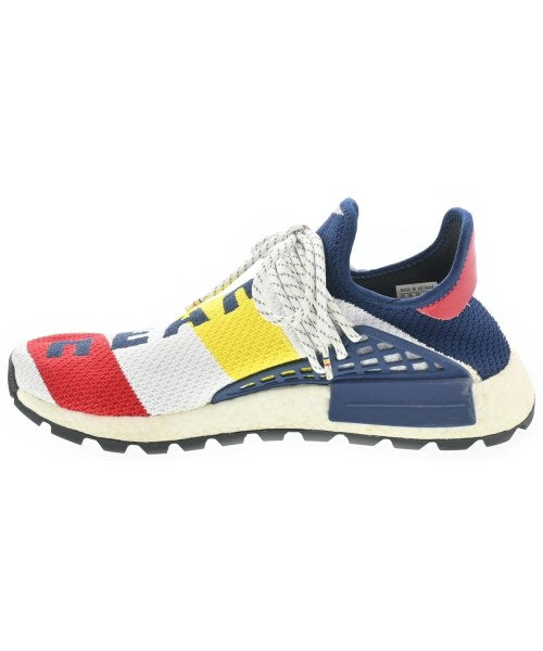 adidas 運動鞋