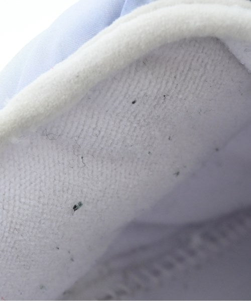 adidas 運動鞋